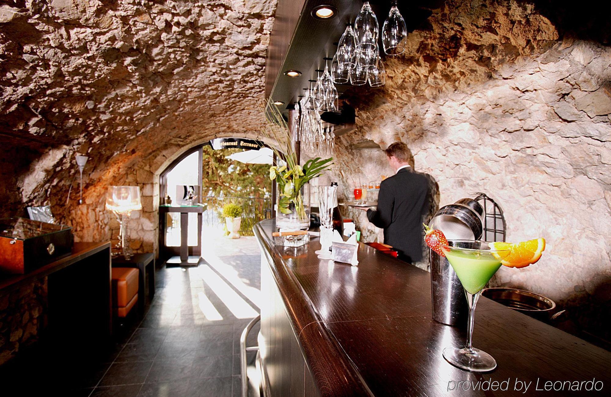 Chateau Eza 5*
